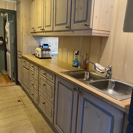Cozy And Family-friendly In Casa de Férias